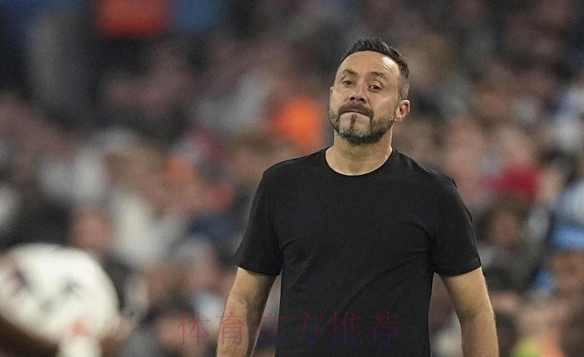 德泽尔比:卡瓦哈尔不该吃红牌 本该踢得更有勇气 德泽尔比:卡瓦哈尔不该吃红牌 本该踢得更有勇气