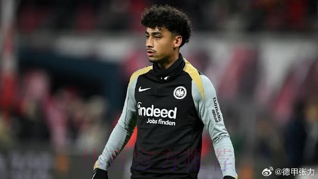 记者:皇马巴萨曼联有意22岁法兰克福后卫布朗 记者:皇马巴萨曼联有意22岁法兰克福后卫布朗